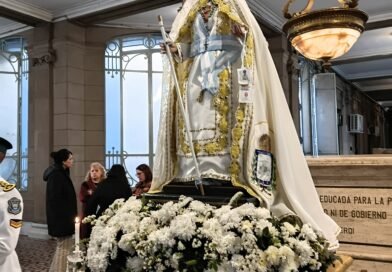 La Virgen de la Merced llegó a Casa de Gobierno en el inicio de las fiestas patronales