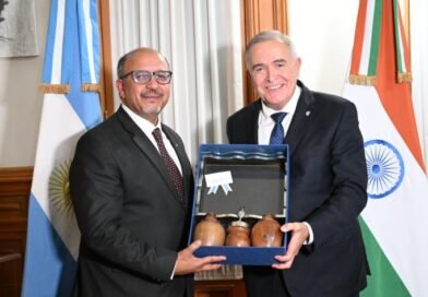 Jaldo recibió al embajador de la India y avanzaron en una agenda de cooperación y oportunidades comerciales para Tucumán