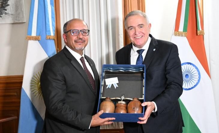 Jaldo recibió al embajador de la India y avanzaron en una agenda de cooperación y oportunidades comerciales para Tucumán