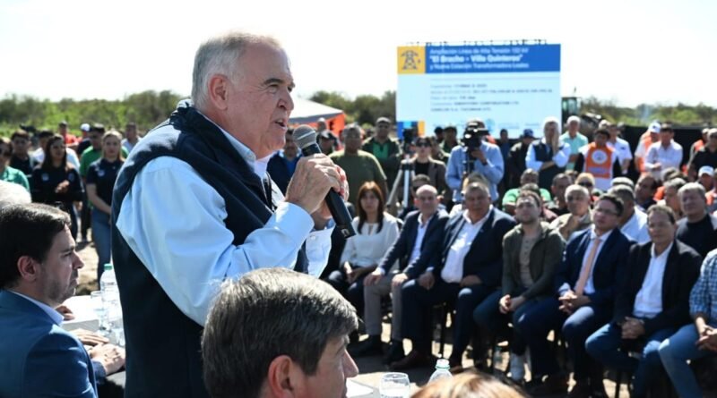 Jaldo visitó la obra de la doble terna El Bracho – Villa Quinteros y la estación transformadora Leales
