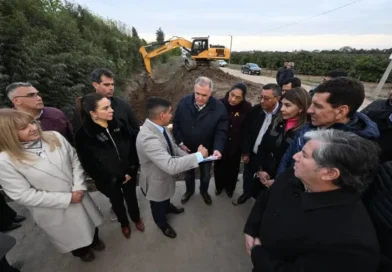 Jaldo inauguró obras y supervisó trabajos en canales de desagüe