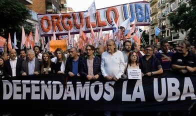 Docentes universitarios rechazaron la oferta salarial del 6%