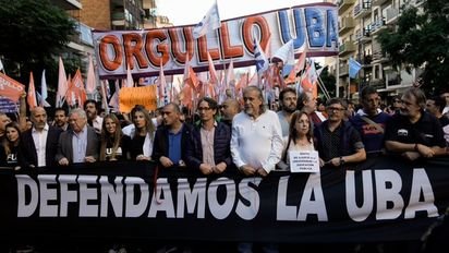 Docentes universitarios rechazaron la oferta salarial del 6%