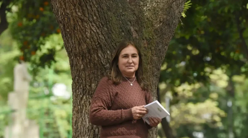 La historia de Mónica Ruesjas, la deportista que superó dos veces el cáncer y plasmó su lucha en un libro